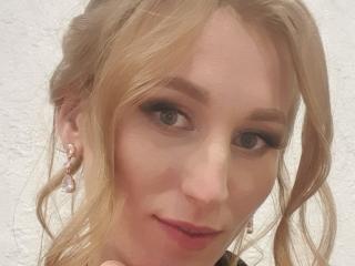 JulianneAlice - Sexe cam en vivo - 22095909