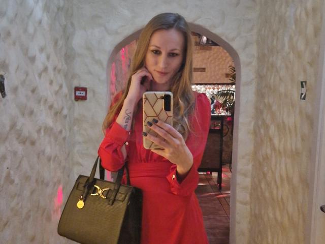 JulianneAlice - Camera khiêu dâm &amp; quyến rũ trực tiếp - 22095917