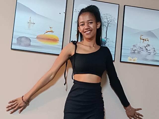 ChezRobert - Live porn &amp; sex cam - 22097105