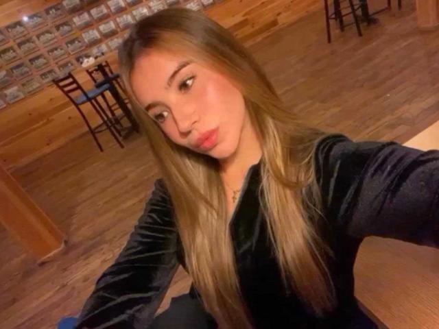 AmbarSkyler - Sexe cam en vivo - 22098309