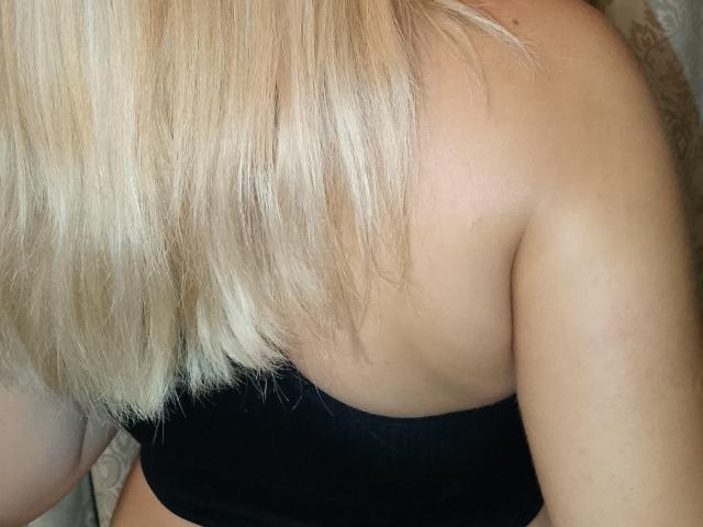 ElizabethTern - Sexe cam en vivo - 22099501