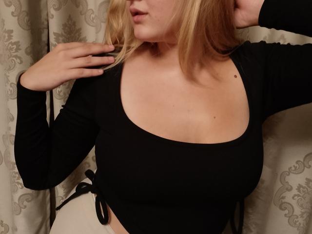 ElizabethTern - сексуальная веб-камера в реальном времени - 22099645