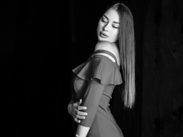 KiraPopss - Live porn &amp; sex cam - 22108609