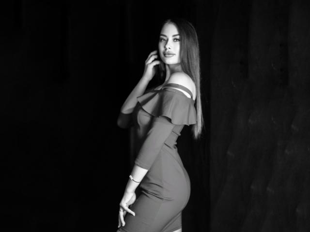 KiraPopss - сексуальная веб-камера в реальном времени - 22108629