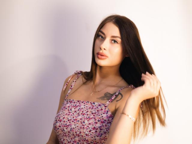 KiraPopss - Live porn &amp; sex cam - 22108653