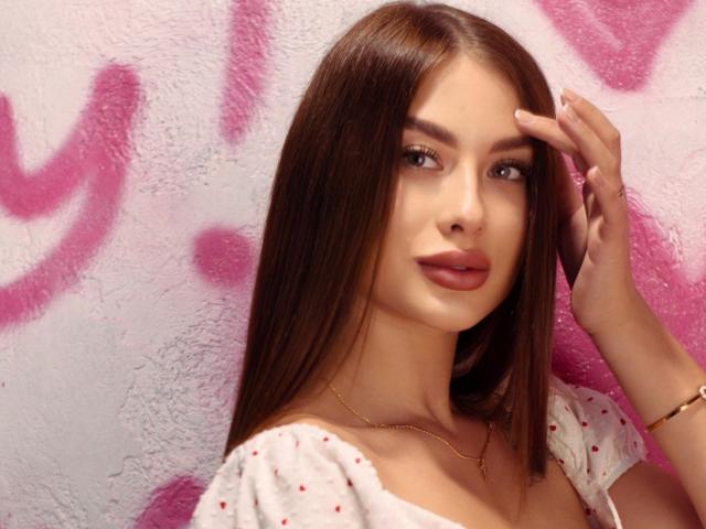 KiraPopss - Live porn &amp; sex cam - 22108757