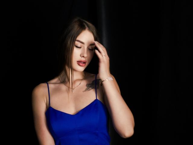 KiraPopss - Live porn &amp; sex cam - 22108805