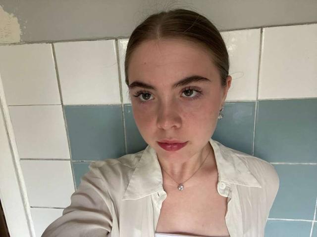 SandraCain - Live porn &amp; sex cam - 22110245