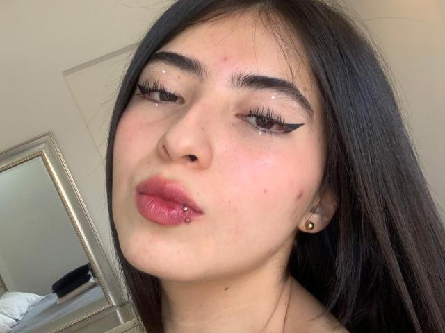 AryJames69 - 라이브 포르노 &amp; 섹스 캠 - 22110285