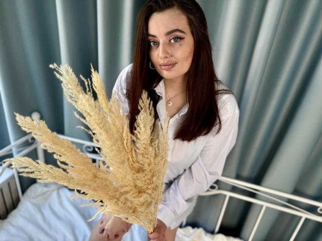 MilanaPrice - Live sex cam - 22110777