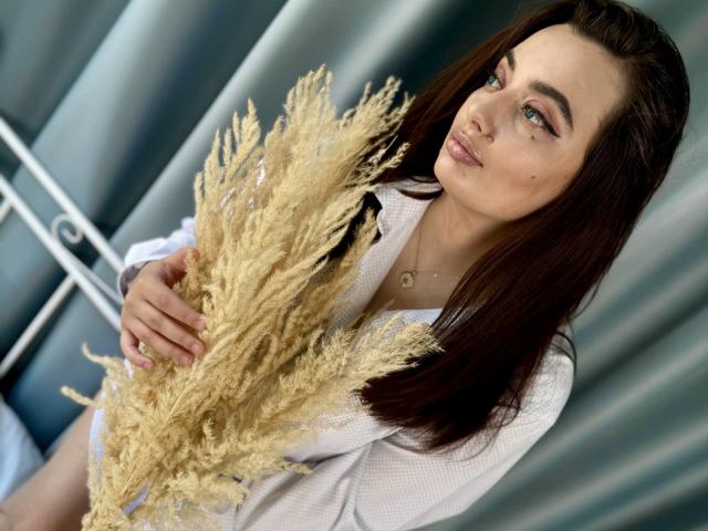 MilanaPrice - Live porn &amp; sex cam - 22110781