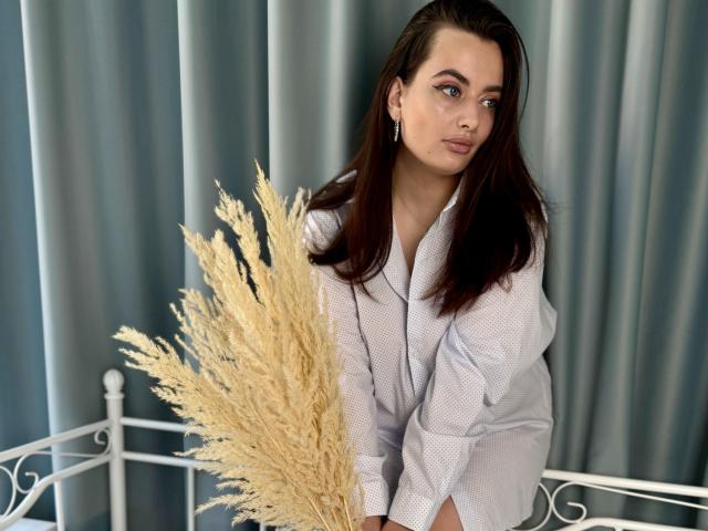 MilanaPrice - Porno na żywo i seks kamera - 22110789