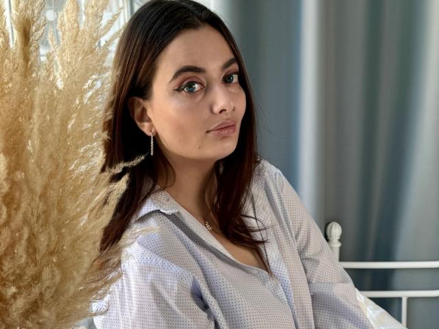 MilanaPrice - Live porn &amp; sex cam - 22110801