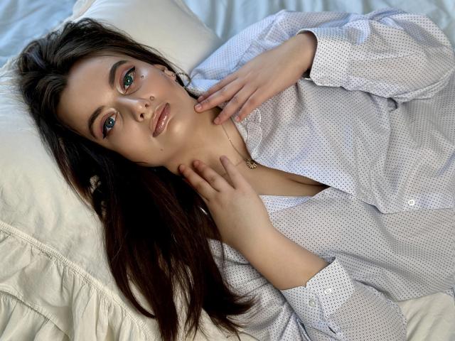 MilanaPrice - Live porn &amp; sex cam - 22110949