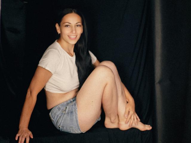 LiluGrants - Live porn &amp; sex cam - 22111885