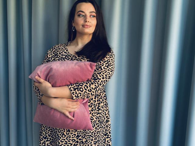 MilanaPrice - Live sex cam - 22112205