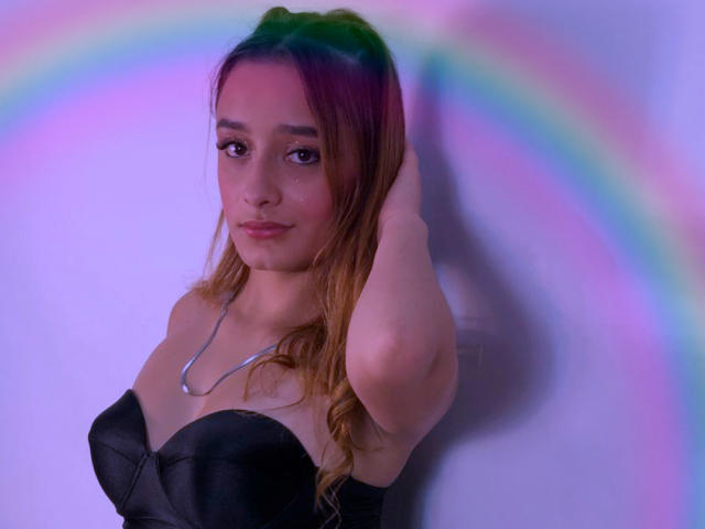 EimmyRios - Sexe cam en vivo - 22112821