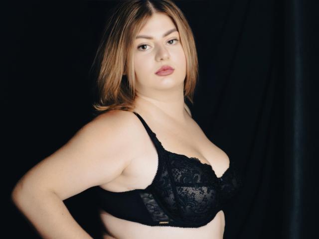 ZannaDreil - сексуальная веб-камера в реальном времени - 22113829