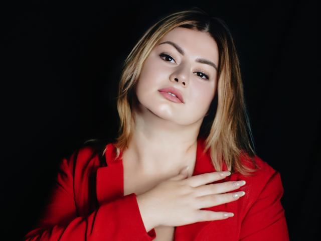 ZannaDreil - Live porn &amp; sex cam - 22113933