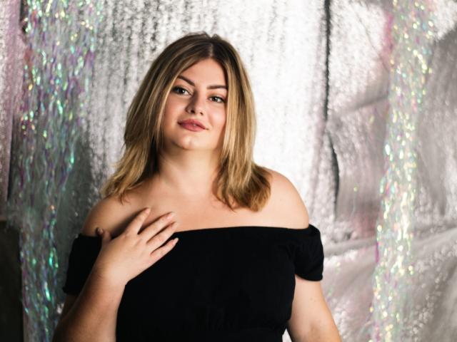 ZannaDreil - Live sexe cam - 22113977