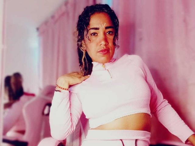 MiIaCandy - Live porn &amp; sex cam - 22114357