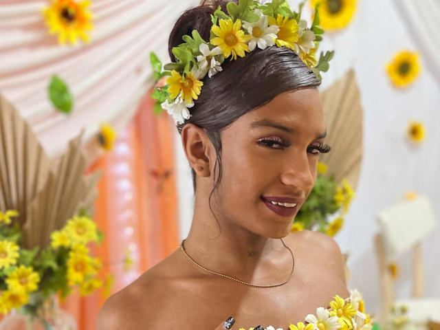 OrianaDollyx - Sexe cam en vivo - 22116469