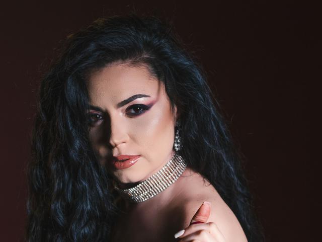 TessDiamond - сексуальная веб-камера в реальном времени - 22120901