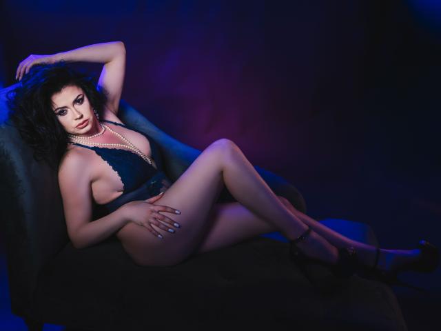 TessDiamond - Live porn &amp; sex cam - 22121117