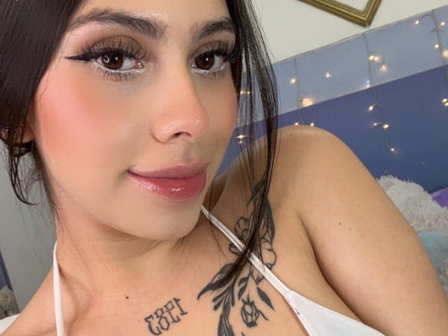 ChanelDeRosee - Live porn &amp; sex cam - 22122137