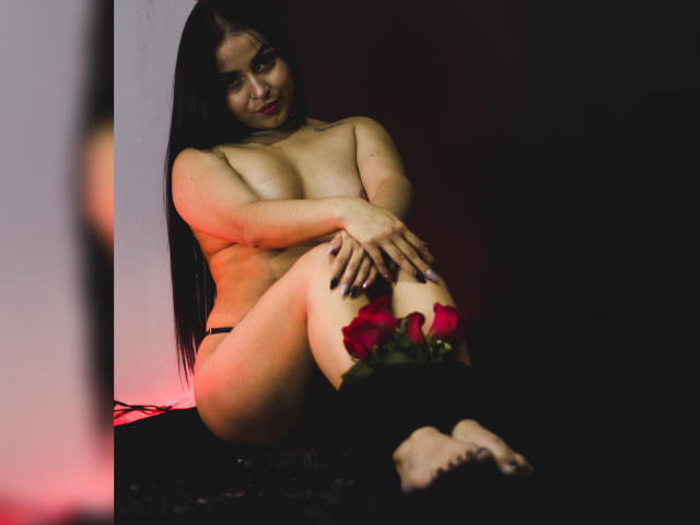 HikariChloe - פורנו בשידור חי ומצלמת סקס - 22123573