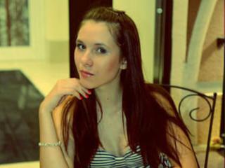 ZerinassKiss - Live porn &amp; sex cam - 2212499