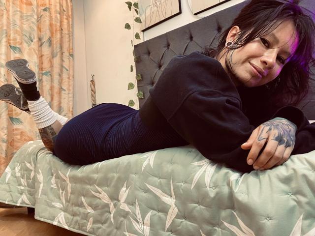 AnnaliseX - Sexe cam en vivo - 22125533