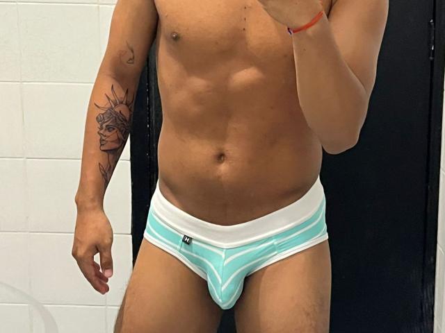 JordanTrinity - Live porn &amp; sex cam - 22127273