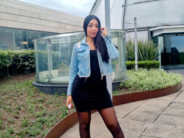 AnnaKhalo - сексуальная веб-камера в реальном времени - 22127481