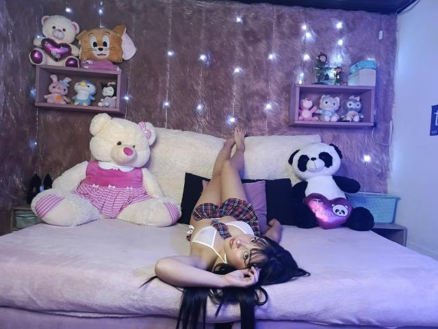 JuliKarter69 - Live porn &amp; sex cam - 22127773