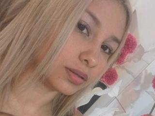 BonieeWalton - Live porn &amp; sex cam - 22128965