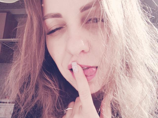 FallenLaAngel - сексуальная веб-камера в реальном времени - 22129505