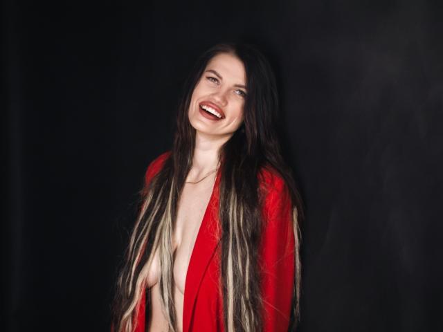 MilaLoona - Live porn &amp; sex cam - 22133573