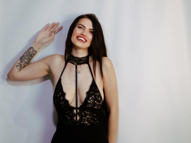 MilaLoona - Live porn &amp; sex cam - 22133641