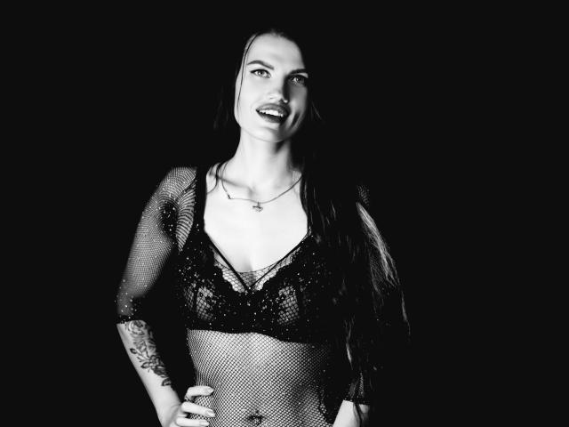 MilaLoona - Live porn &amp; sex cam - 22133741