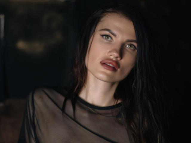 MilaLoona - Live porn &amp; sex cam - 22133789