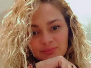 AnnitaCamilla - Live porn &amp; sex cam - 22134829