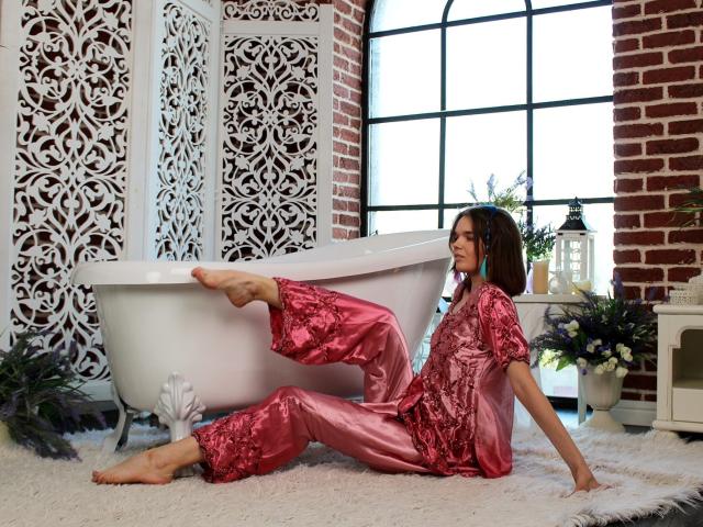 DaylinaLops - Live porn &amp; sex cam - 22135369