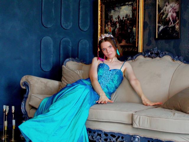 DaylinaLops - Live sex cam - 22135605