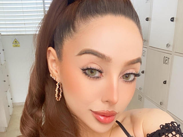 AnishaBelluci - Live porn &amp; sex cam - 22136953