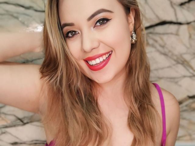 ZoeTobon - Porno na żywo i seks kamera - 22137377