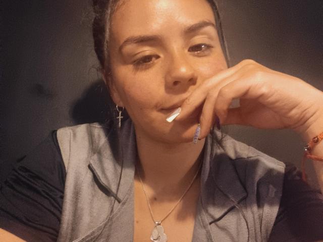 ArielleWilde - Live porn &amp; sex cam - 22138929