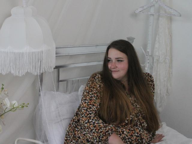 DaniellaGraceZZ - Sexe cam en vivo - 22141697