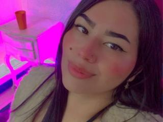 MelodyB - Live porn &amp; sex cam - 22143449