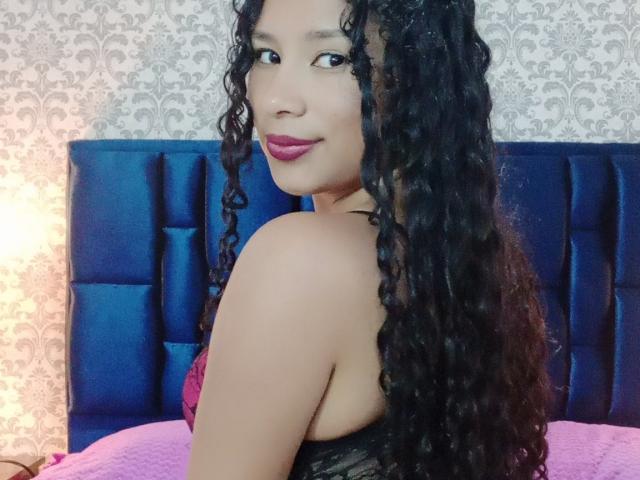 GiselleMjs - Live porn &amp; sex cam - 22143601